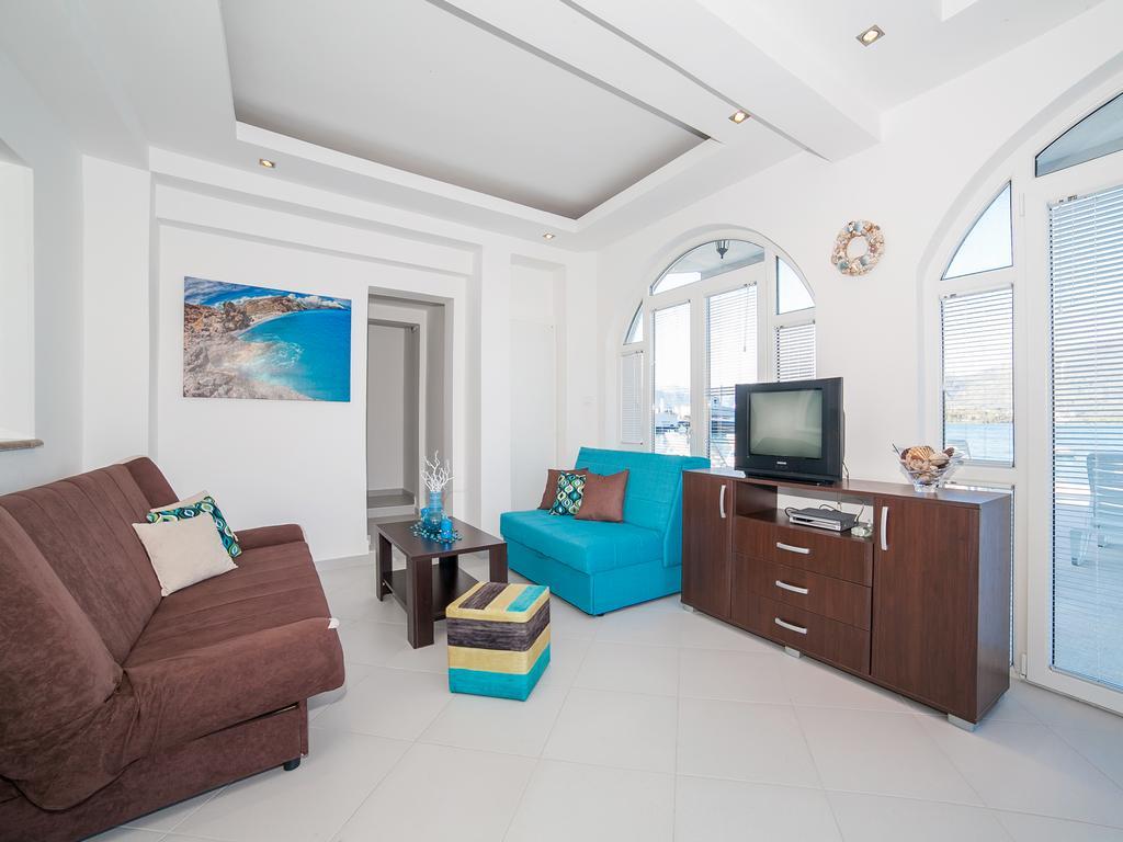 Apartments Elena Тиват Екстериор снимка