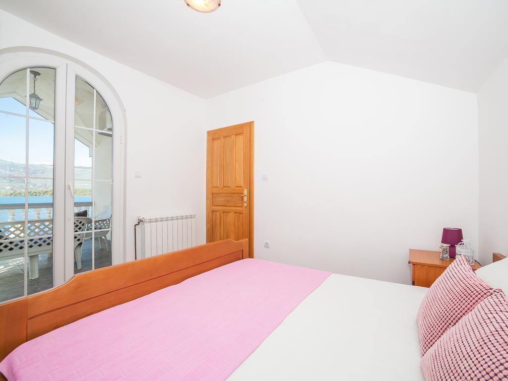 Apartments Elena Тиват Екстериор снимка